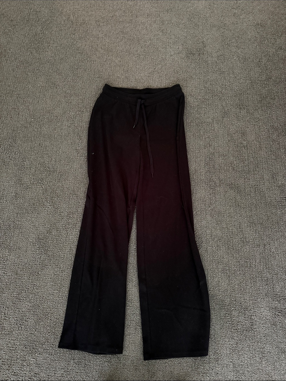 Woman’s Aritzia ribbed Black Wide-Leg Lounge Pants